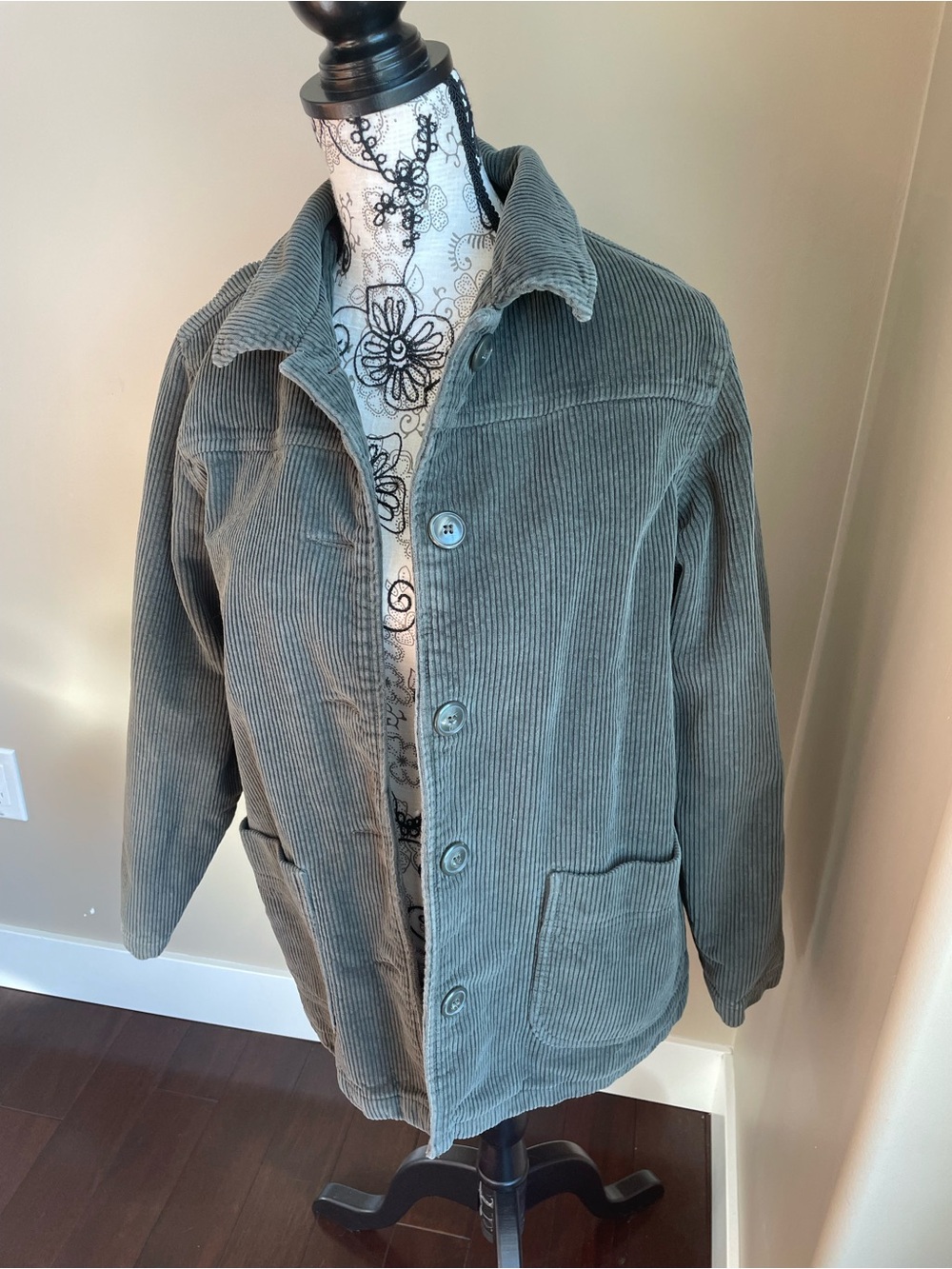 Northern Reflections Corduroy Button-Up Jacket - small